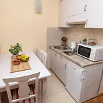 Apartamento Lovely In Podstrana With Wifi Split